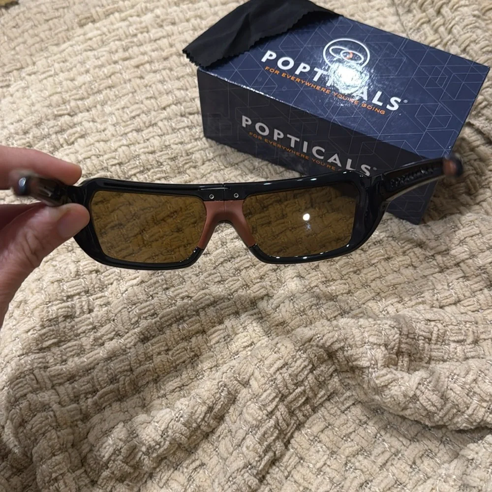 Black frame Brown mirror Foldable popticals Sunglasses